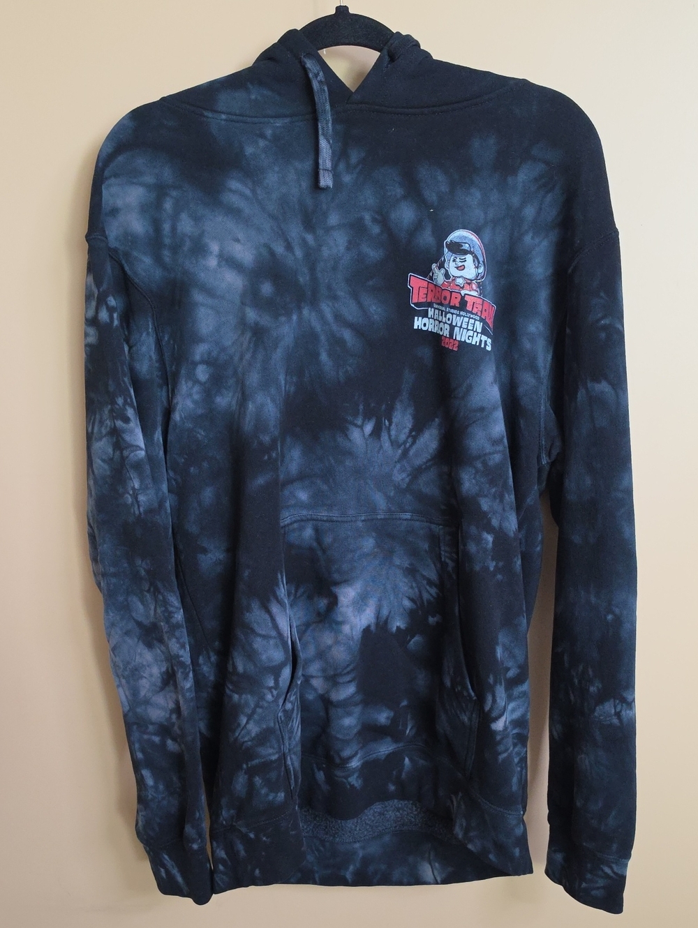 2022 Halloween Horror Nights Tie-Dye Pullover Hoodie - Black